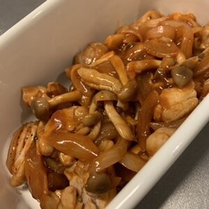 鶏肉キャベツ玉ねぎのケチャップ炒め